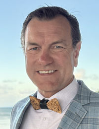 John-SmithMyer–portrait-200×260 John Smithmyer